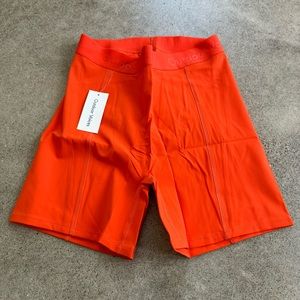 Outdoor Voices Superform 5” Short Size Medium bright orange